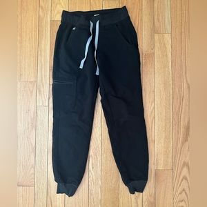FIGS black joggers XXS/P